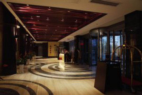 悠然自得，武汉虎泉桑拿让您焕然一新(武汉虎泉会所)