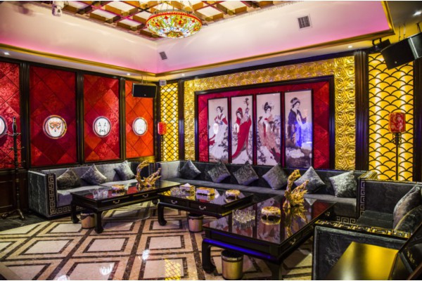 桑拿养生攻略：武汉探店，享受舒适按摩时光(武汉 桑拿 推荐)